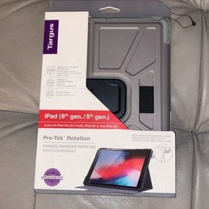 Targus Pro-Tek Apple iPad (6th/5th gen), iPad Pro (9.7-Inch),iPad Air2& iPad Air